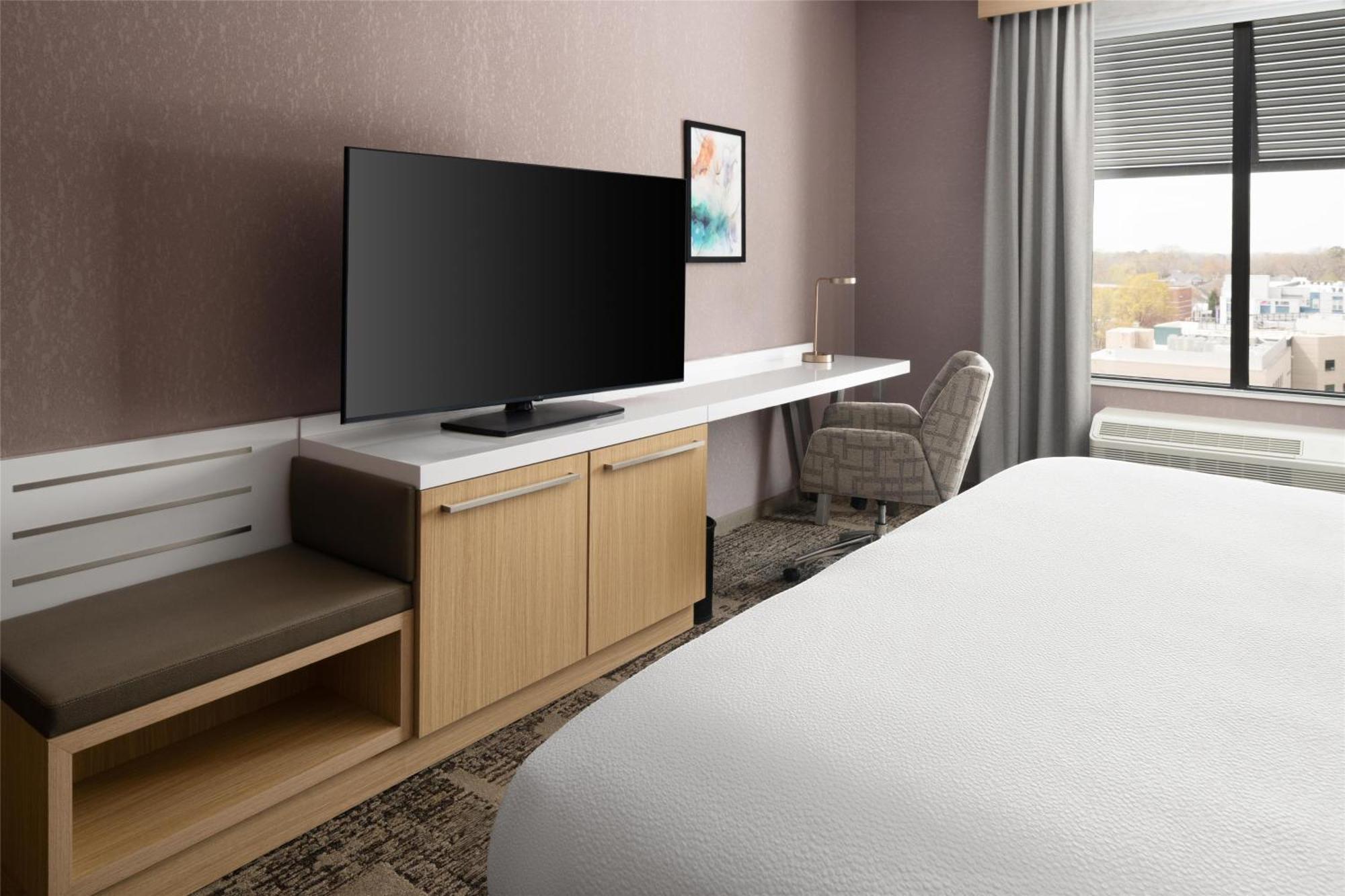 Hilton Garden Inn Greenville University Area Extérieur photo